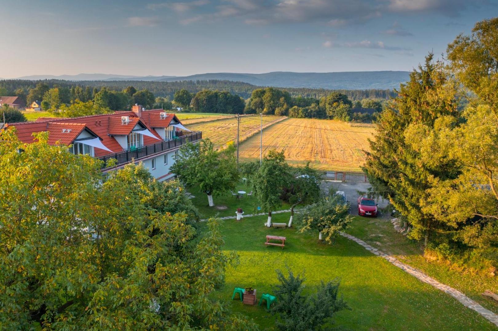 Dom W Domu - Izera Glamping Bed & Breakfast Gajowka  Exterior foto