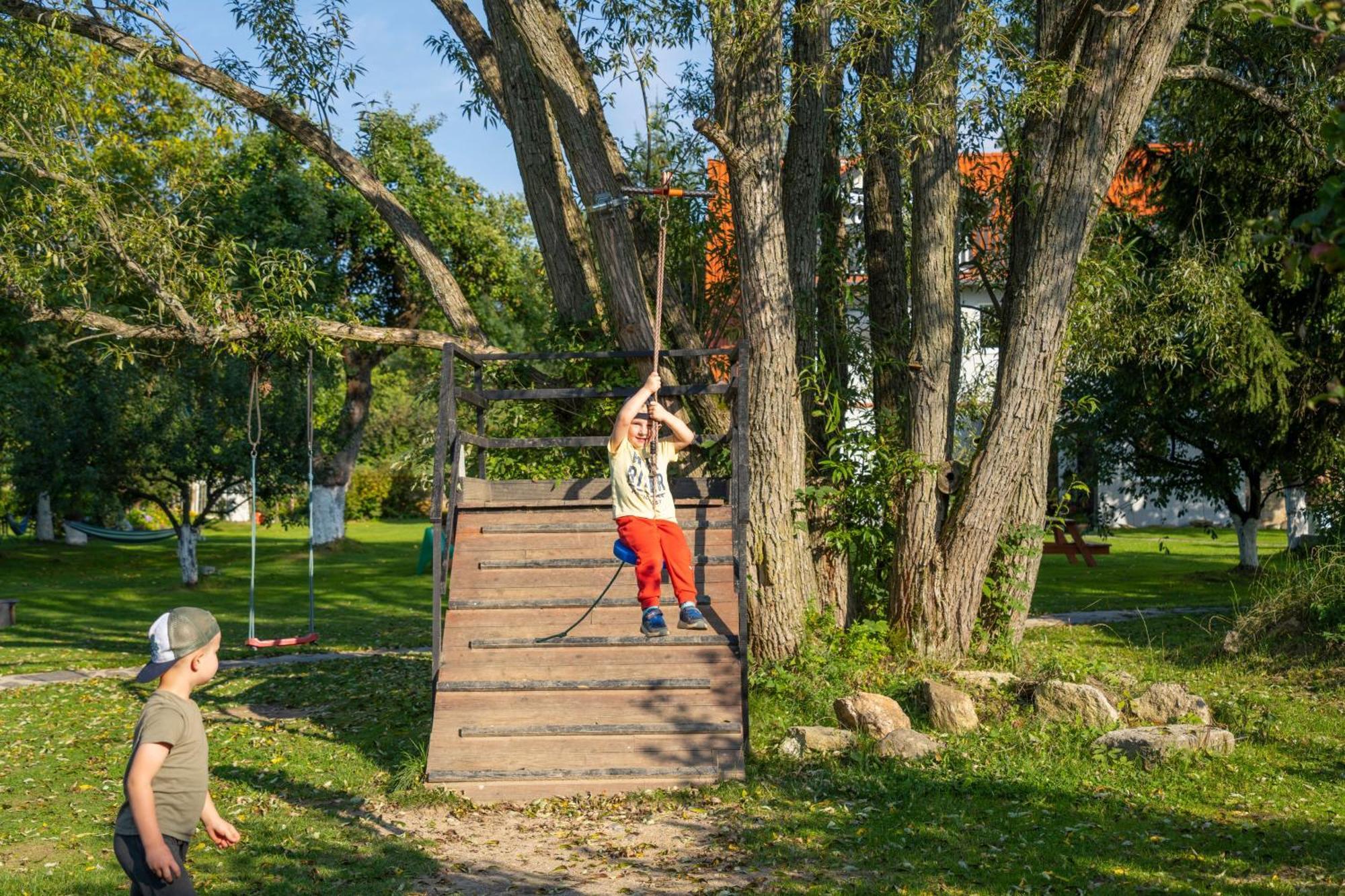 Dom W Domu - Izera Glamping Bed & Breakfast Gajowka  Exterior foto