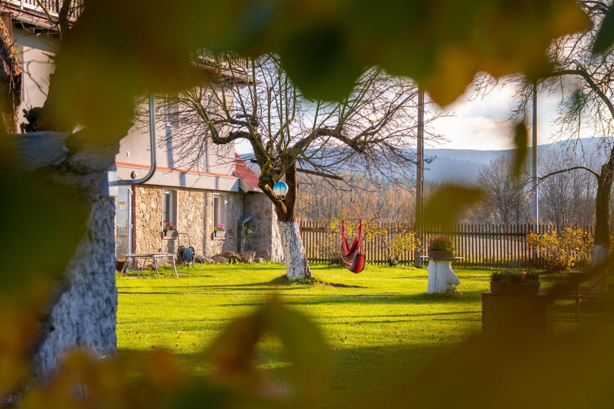 Dom W Domu - Izera Glamping Bed & Breakfast Gajowka  Exterior foto