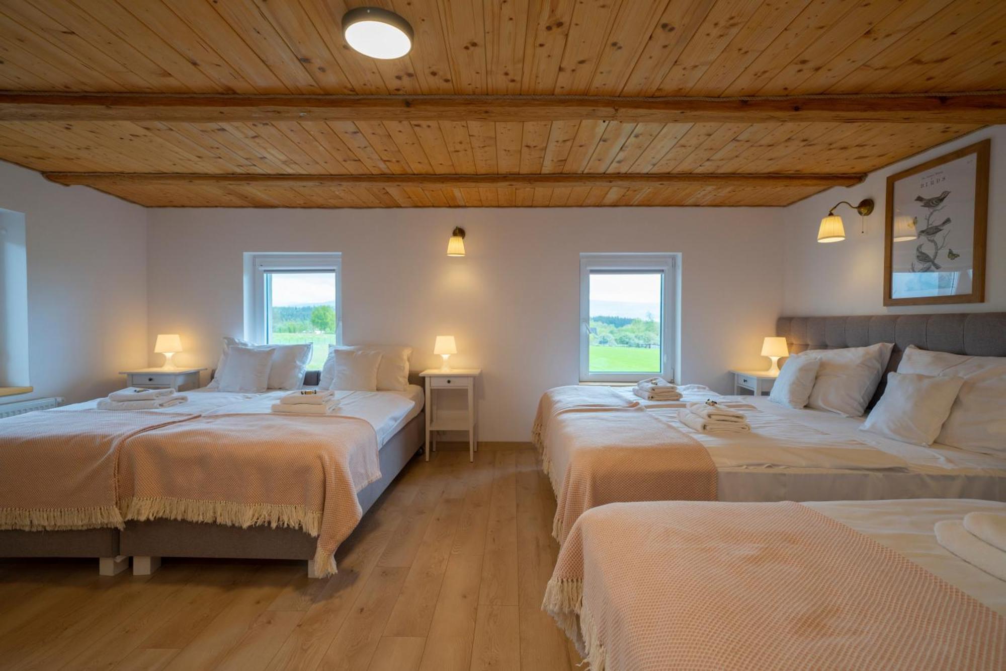 Dom W Domu - Izera Glamping Bed & Breakfast Gajowka  Cameră foto