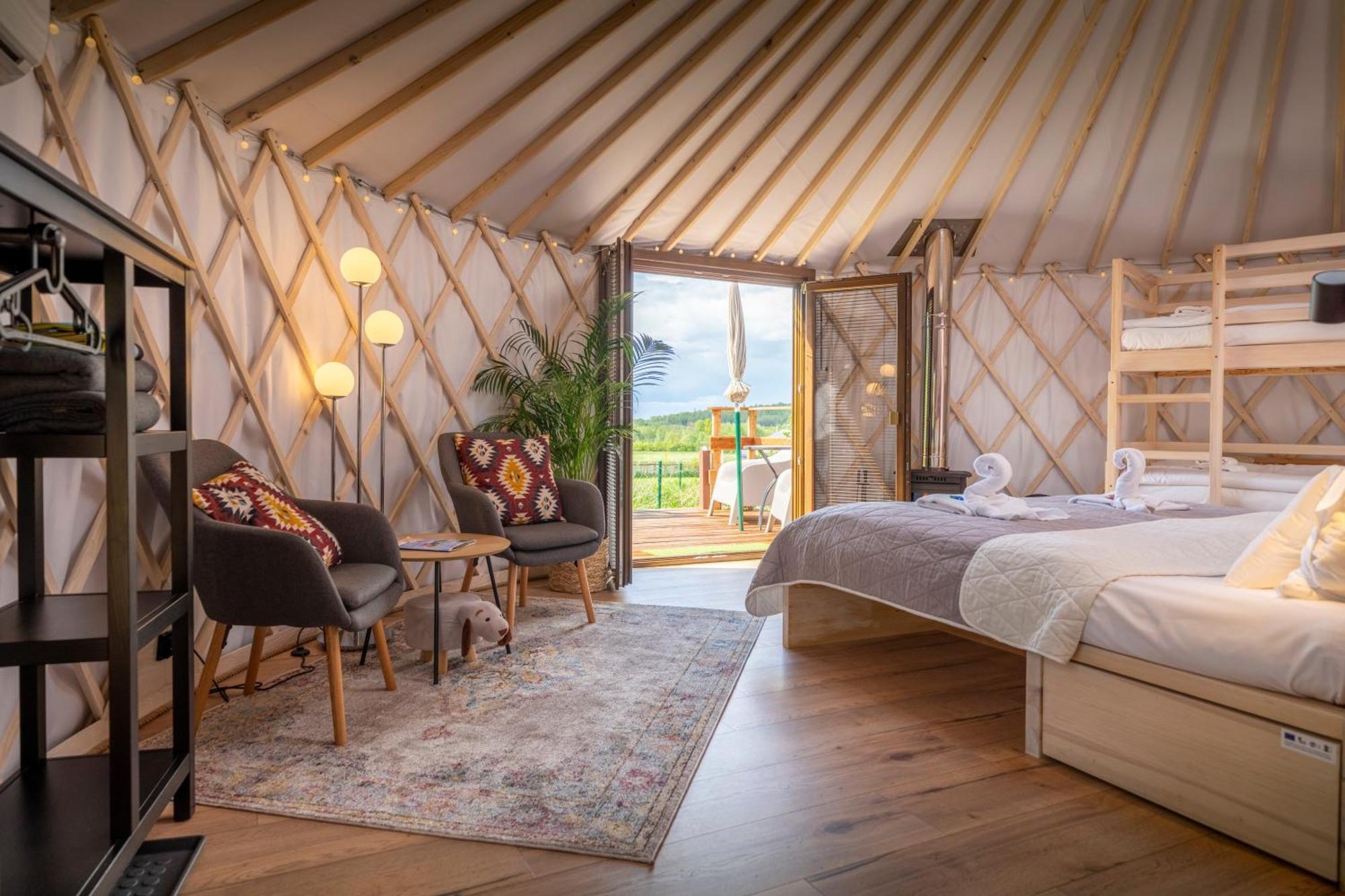 Dom W Domu - Izera Glamping Bed & Breakfast Gajowka  Cameră foto