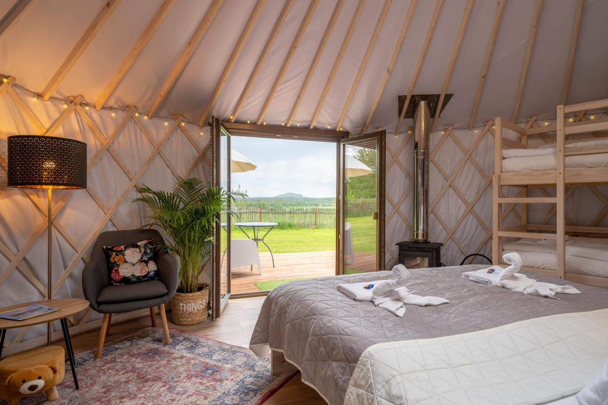 Dom W Domu - Izera Glamping Bed & Breakfast Gajowka  Cameră foto
