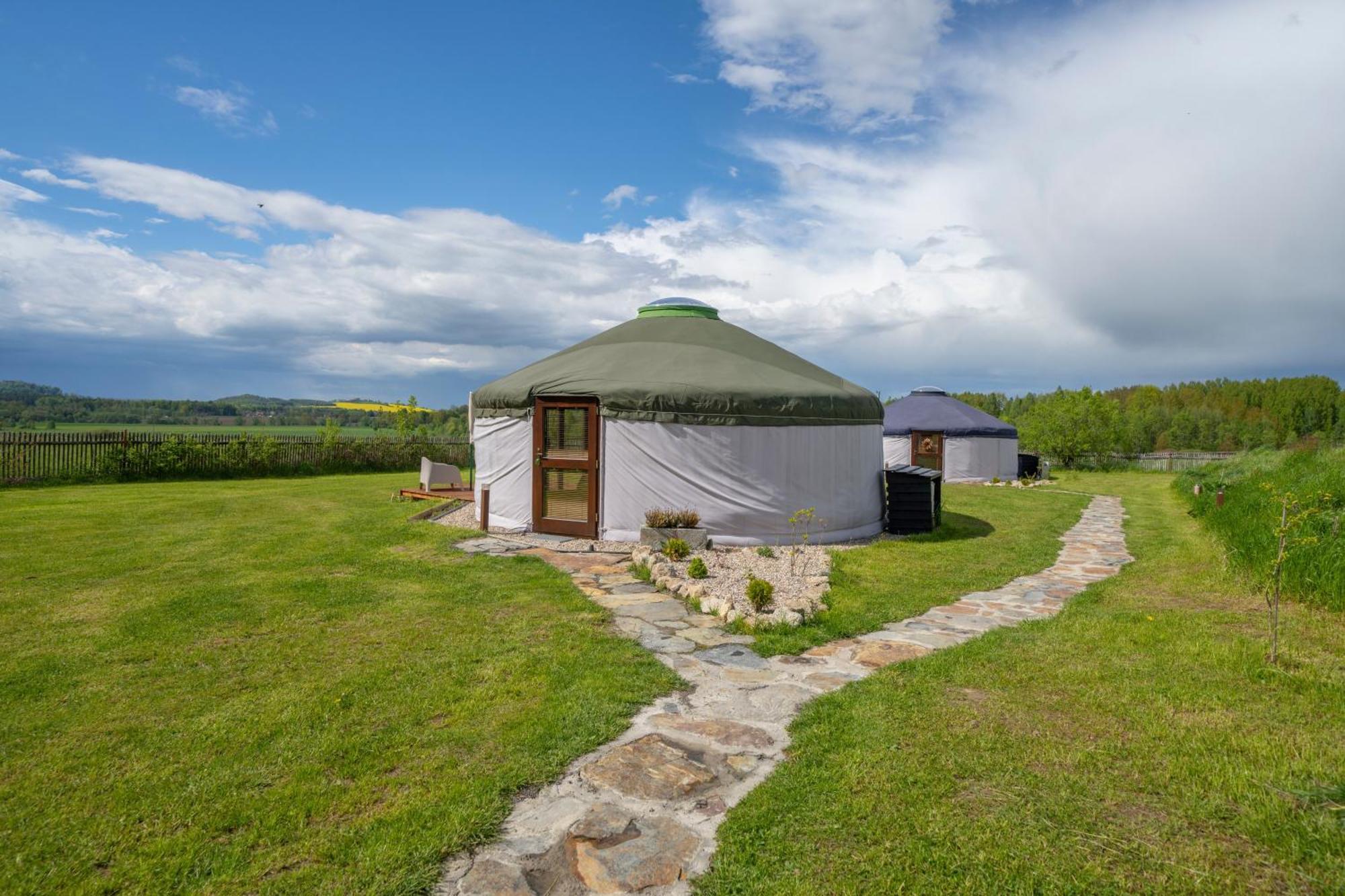 Dom W Domu - Izera Glamping Bed & Breakfast Gajowka  Cameră foto